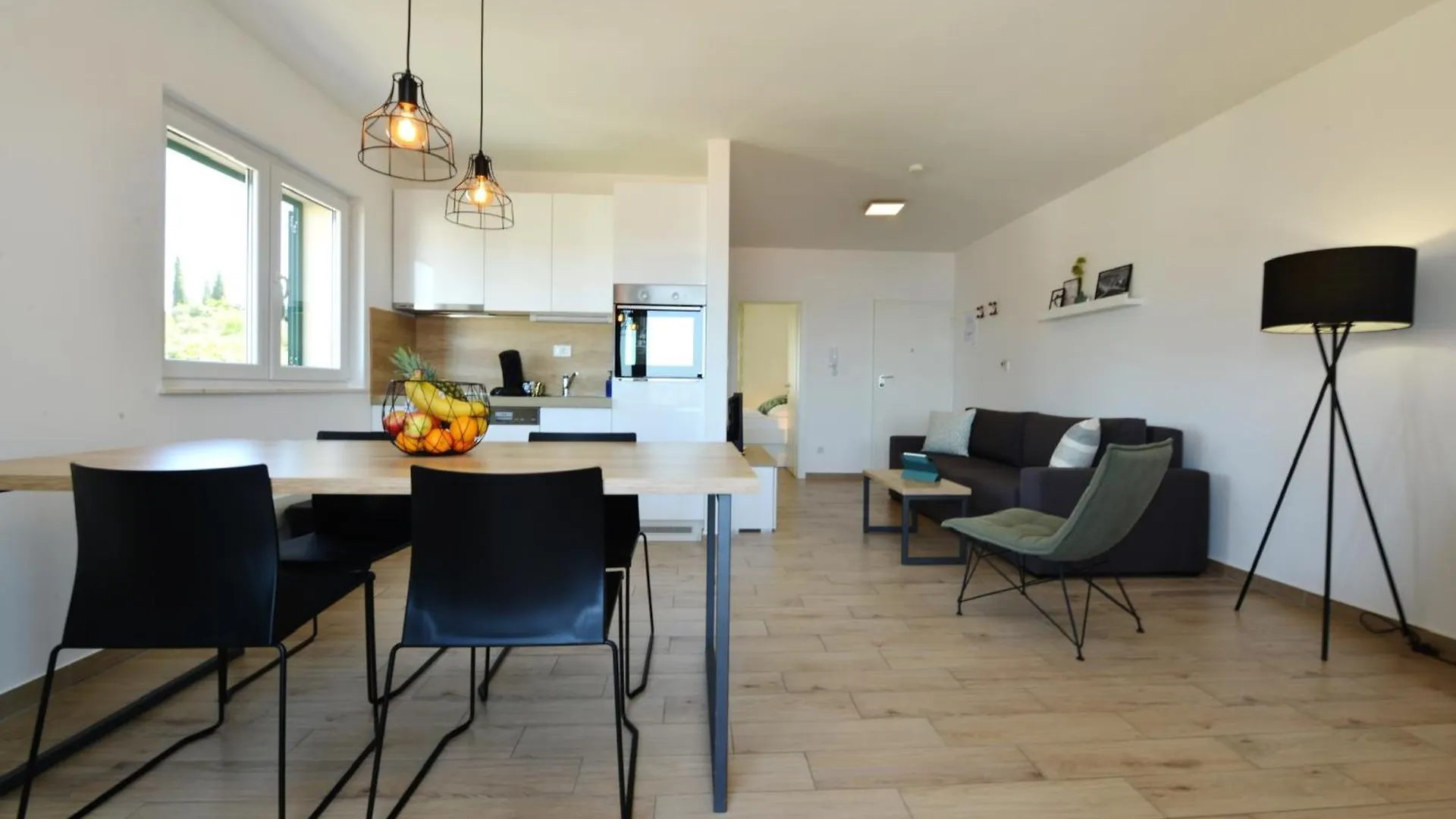 Villa Teco - Modern Apartments With Sea View 트로기르 크로아티아