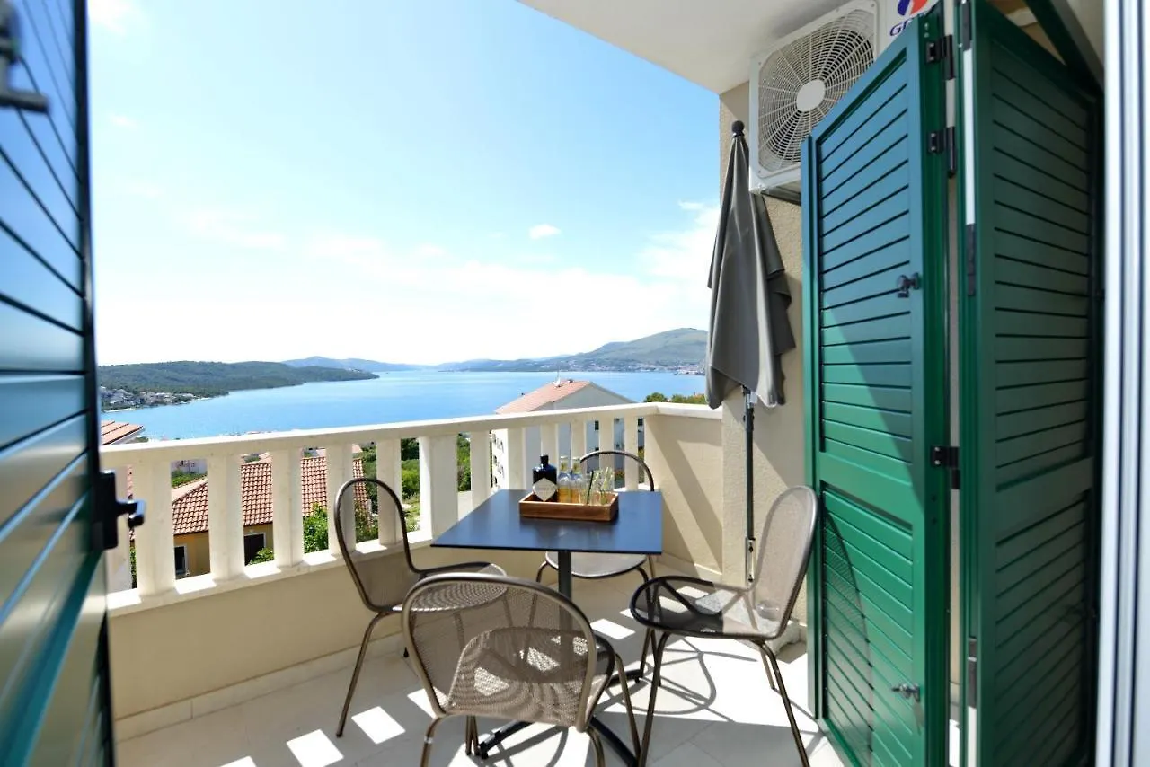 Villa Teco - Modern Apartments With Sea View Trogir 0*,  Croatia