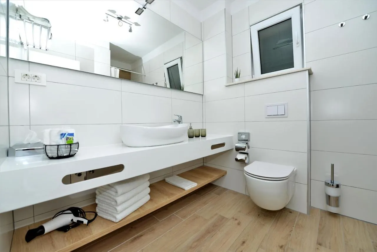 Villa Teco - Modern Apartments With Sea View Trogir