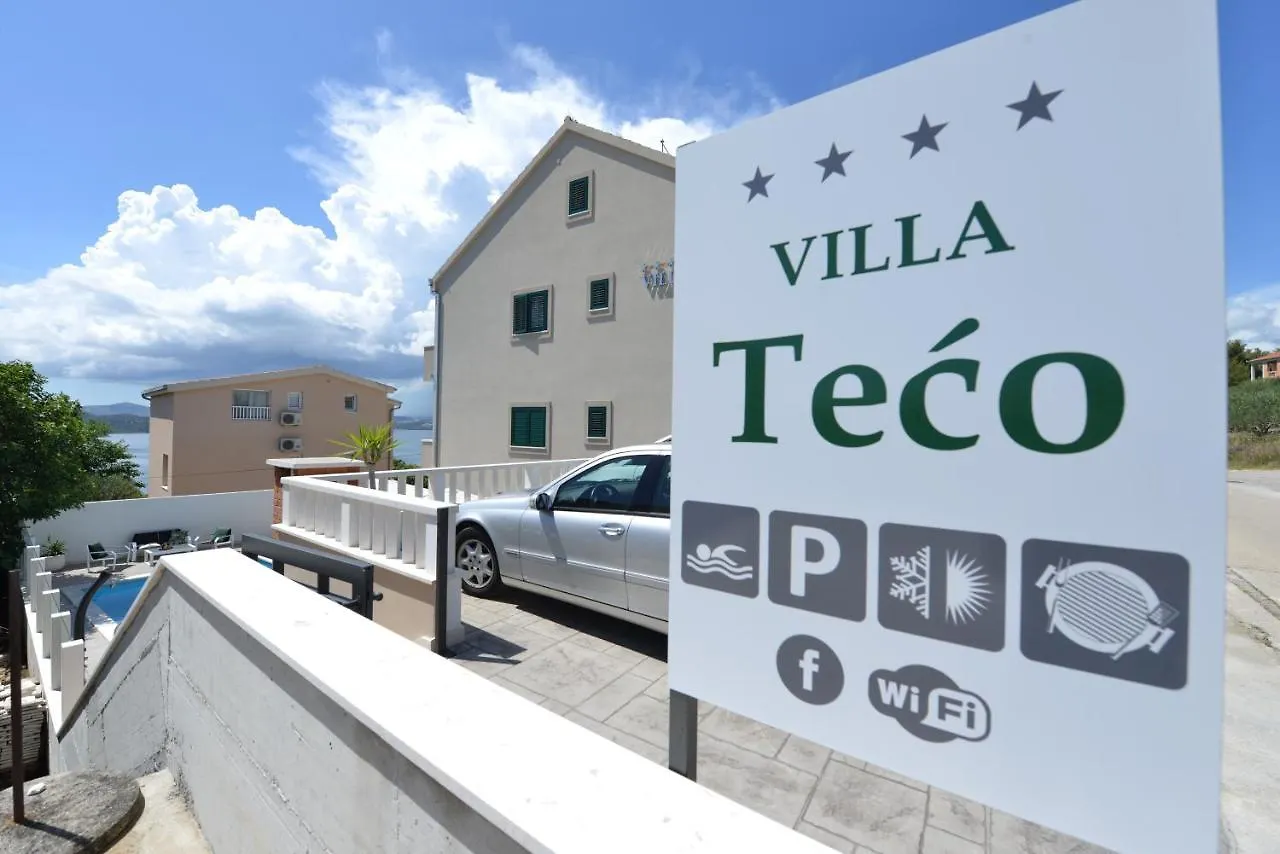 Villa Teco - Modern Apartments With Sea View Trogir