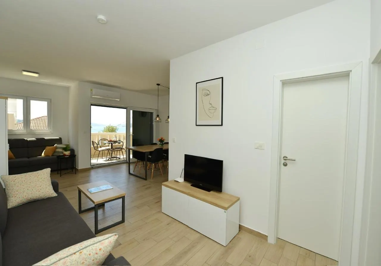 Villa Teco - Modern Apartments With Sea View Trogir 0*,  Croatia
