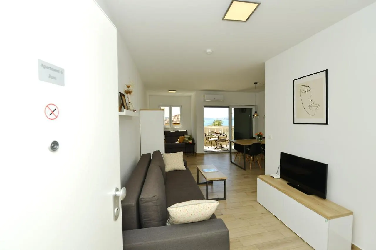 Villa Teco - Modern Apartments With Sea View Trogir